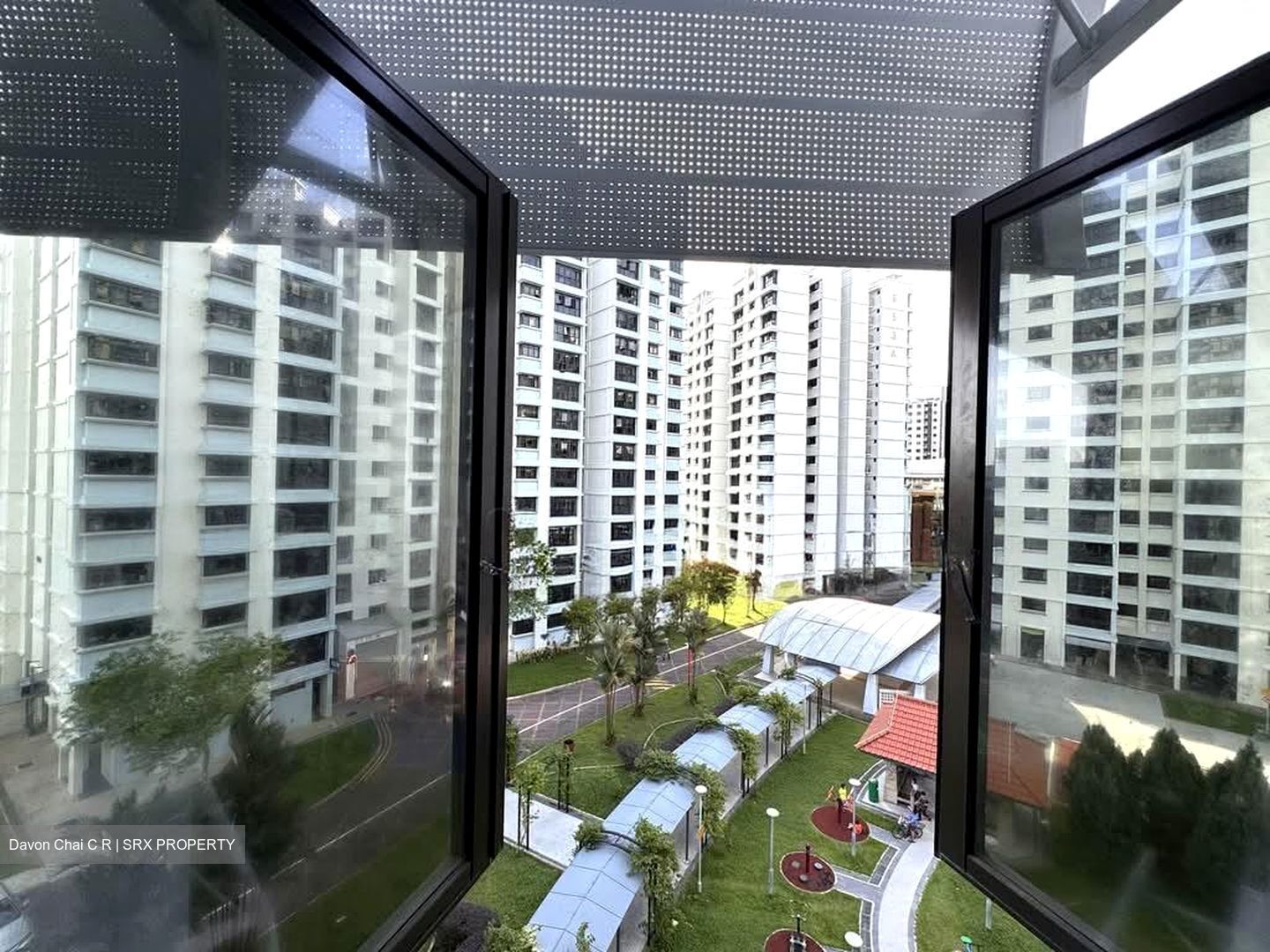Blk 654C Jurong West Street 61 (Jurong West), HDB 5 Rooms #568078891